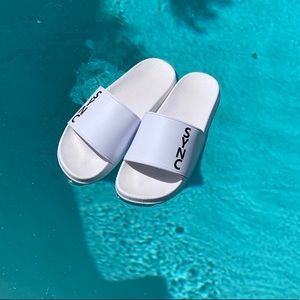 Sync True comfort slides
